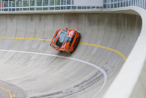 dodge-challenger-srt8-on-unterturkheim-track